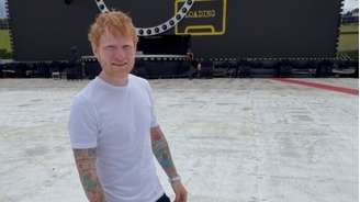 Ed Sheeran perdeu os artistas de abertura da turnê 'Loop' após a saída de Macklemore