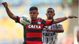 Flamengo e Corinthians, clubes de maior torcida no Brasil, foram patrocinados pela Caixa.