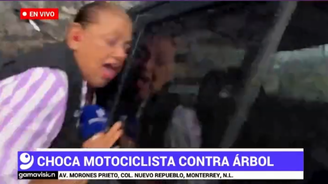 Repórter e cinegrafista são atropelados por motorista de caminhonete, de 19 anos, em Monterrey, México; os dois estavam ao vivo em um jornal