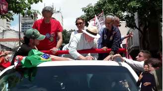 Primeira-dama Janja da Silva durante ato na Paulista ao lado de Lula, Haddad, Marina e Simone Tebet