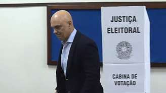 O ministro do STF Alexandre de Moraes durante votação no primeiro turno das eleições