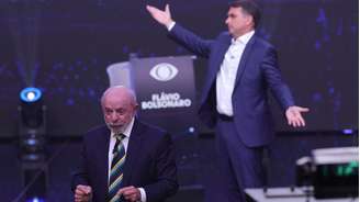 No domingo, Lula e Flávio Bolsonaro participaram pela primeira vez de um debate nesta eleição