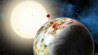 <p>Kepler-10c orbita uma estrela a cerca de 560 anos-luz de distância e está sendo chamado de "Godzilla das Terras"</p>