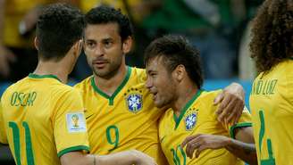 Neymar comemora seu segundo gol na partida, na virada do Brasil sobre a Croácia