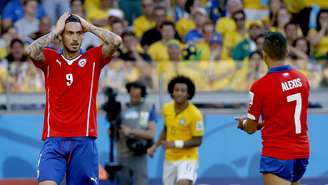 Chileno mandou na trave a chance de eliminar o Brasil na última Copa do Mundo