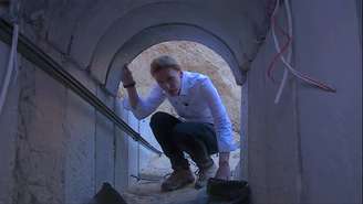 A repórter da BBC Orla Guerin foi levada até o maior túnel já descoberto no sul de Gaza
