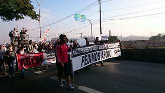 Professores da rede estadual protestaram na zona oeste