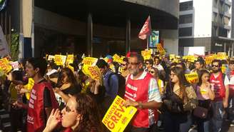 Servidores federais protestaram na avenida Paulista