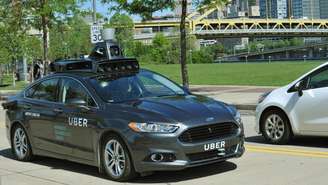 Uber começa a realizar testes com carro sem motorista