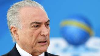 De acordo com o texto, há "fortes indícios de atos ilícitos" por parte de Michel Temer no episódio em que o ex-ministro-chefe da Secretaria de Governo, Geddel Vieira Lima, pressionou o ex-ministro da Cultura, Marcelo Calero, para que interviesse junto ao Iphan a fim de liberar a construção de um edifício de alto padrão em Salvador, onde Geddel adquiriu um imóvel.