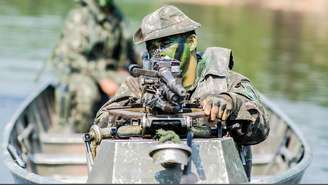 Exército brasileiro convidam EUA para participarem de um exercício militar na tríplice fronteira amazônica, entre Brasil, Peru e Colômbia