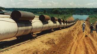 Construção de trecho do gasoduto Bolívia-Brasil; Petrobras afirma que disputa na Justiça boliviana tem natureza estritamente comercial
