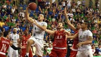 Paulistano/Corpore e Gocil/Bauru Basket lutam por título inédito no NBB