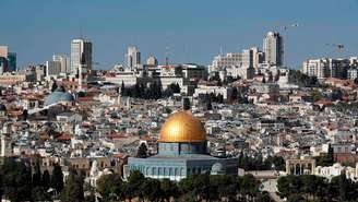 Israel considera Jerusalém sua capital eterna e indivisível, mas palestinos reivindicam parte da cidade como capital de seu futuro Estado