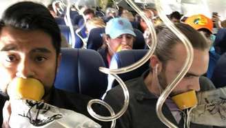 Especialista em avião advertiu que uso de máscaras de oxigênio está errado