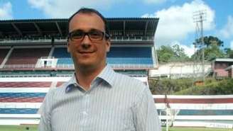 Alex Brasil tem passagens por Londrina, Paraná e Coritiba como profissional de gestão (Foto: Divulgação)