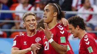Poulsen marcou o gol da vitória da Dinamarca sobre o Peru, em Saransk (Foto: JACK GUEZ / AFP)