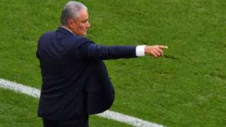 Técnico da Seleção Brasileira mudou esquema tático do Brasil e fez com que o time vencesse o jogo (Foto: AFP)