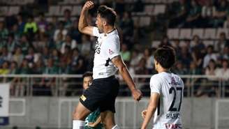 Mauricio Antonio balançou as redes duas vezes diante do Matsumoto Yamaga (FOTO: Urawa Reds/Divulgação)