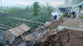 O terremoto que atingiu a ilha de Lombok, na Indonésia, deixou 14 mortos e mais de 150 feridos