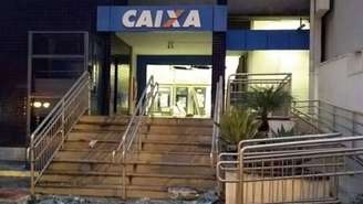 Agência da Caixa, um dos três bancos atacados por uma quadrilha em Atibaia, interior de São Paulo