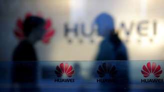 A gigante chinesa de tecnologia Huawei está no centro de uma polêmica