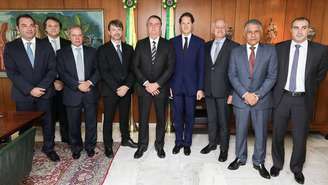 Bolsonaro recebe executivos da FCA em Brasília