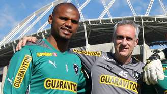 No total, Flávio Tênius e Jefferson trabalharam juntos durante sete anos no Botafogo (Foto: Satiro Sodre/SSPress)