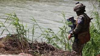 Os corpos foram encontrados na margem do Rio Grande, entre as cidades de Matamoros (México) e Brownsville (EUA)