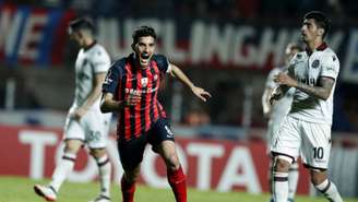 Nicolás Blandi é atacante do San Lorenzo (Foto: Gustavo Ortiz)