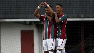 Jogadores comemoram goleada do Flu na Copa do Brasil Sub-17 (Foto: Mailson Santana/FFC)