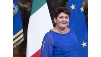 Teresa Bellanova toma posse como ministra da Agricultura da Itália