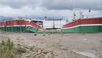 Muro do CT do Fluminense foi derrubado em invasão de membros de organizadas (Reprodução/ Instagram)