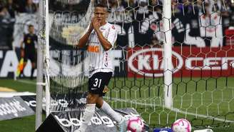 Janderson lamenta chance perdida contra o Cruzeiro na Arena (Foto:Luis Moura / WPP / Lancepress!)