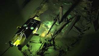 Usando veículos operados remotamente, os arqueólogos revelaram peças históricas antigas nunca observadas de forma tão vívida