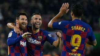 Messi marcou duas vezes na vitória (Foto: AFP)