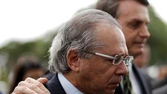 O ministro da Economia, Paulo Guedes, e o presidente Jair Bolsonaro; projeto foi entregue ao Congresso nessa terça-feira