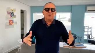 Após desembarcar no Brasil, Galvão compartilhou um vídeo agradecendo o carinho dos fãs (Foto: Reprodução)