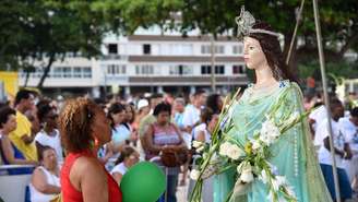 Para historiadores, imagem ocidentalizada da entidade tem raízes na opressão das religiões dos negros escravizados e se massificou com sincretismo da umbanda