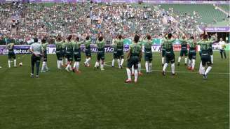 Quase 3 mil torcedores acompanharam o treino do Palmeiras no Allianz Parque