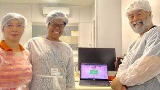 Claudia Gonçalves, Jaqueline Goes e Claudio Sacchi, parte da equipe brasileira que conseguiu sequenciar genoma de coronavírus em aproximadamente 48 horas após confirmação de diagnóstico