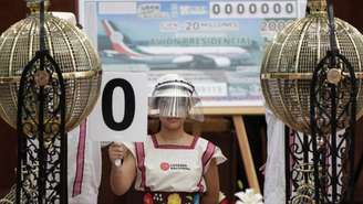 Depois de uma enorme campanha midiática, sorteio da aeronave presidencial finalmente foi realizado no México