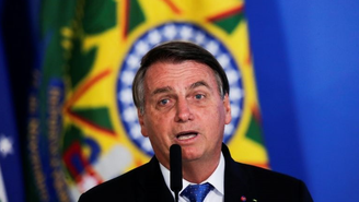 'Quando eu indico qualquer pessoa para qualquer local, eu sei que é uma boa pessoa, tendo em vista a quantidade de críticas que ela recebe em grande parte da mídia', provocou Bolsonaro