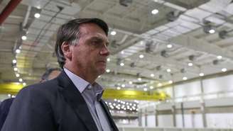 Presidente Jair Bolsonaro recua de acordo para compra de vacina chinesa