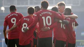 Manchester United venceu o Everton na última rodada (Foto: CARL RECINE / POOL / AFP)