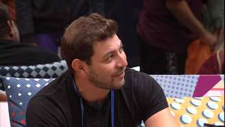 O goiano Caio Afiune revelou em conversa com Fiuk: 'eu sinto gosto, mas muito pouco'