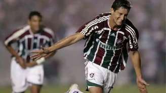 Thiago Neves comemora um dos gols marcados na Libertadores de 2008 (Foto: Reprodução)