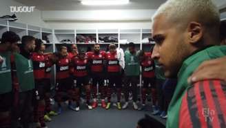 Vestiário do Flamengo antes da partida (Foto: Reprodução/Dugout)