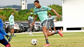 Caio Paulista, durante treino do Fluminense nesta quinta-feira (Foto: Mailson Santana/Fluminense FC)