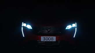 Novo Peugeot 3008 aparece em teaser divulgado pela marca francesa. 